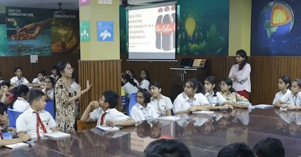 A Strong Alumni Network That Students Can Learn From